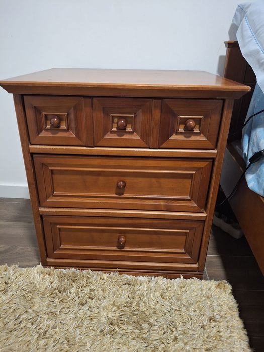 Cama solteiro + colchao + mesa cabeceira