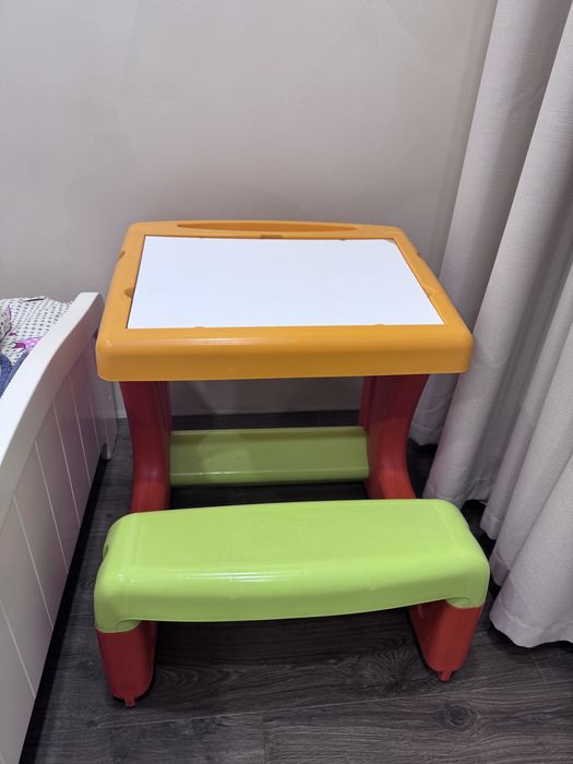 Парта столик Smoby