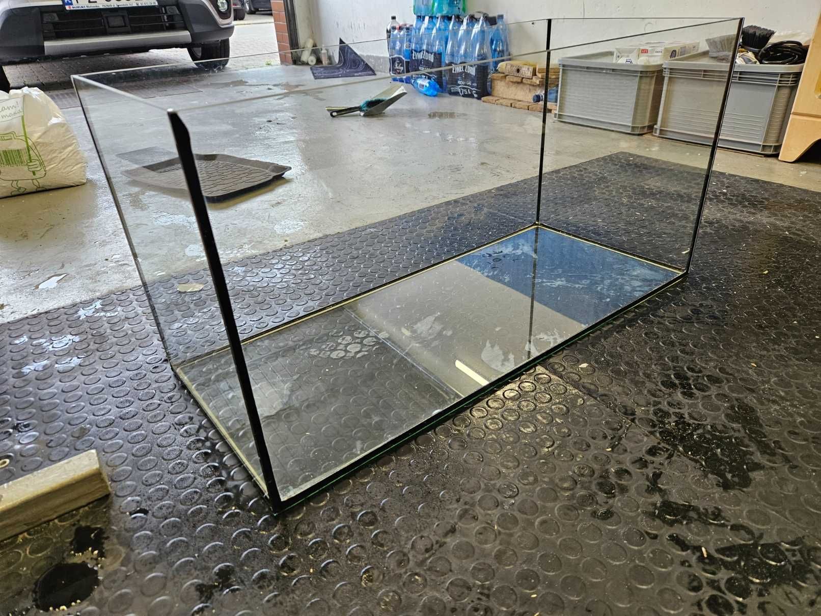 akwarium wymiary dł.80cm , szer. 35 cm , wys. 40cm