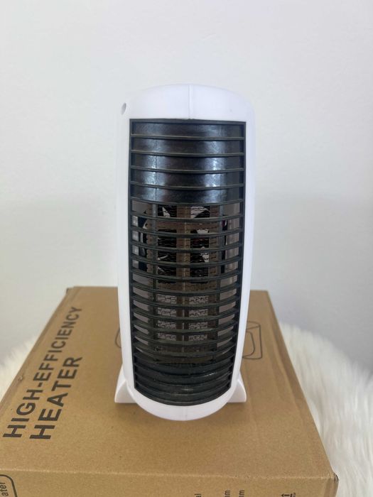 Termowentylator Przenośny Farelka Grzejnik Elektryczny Wiatrak 600W