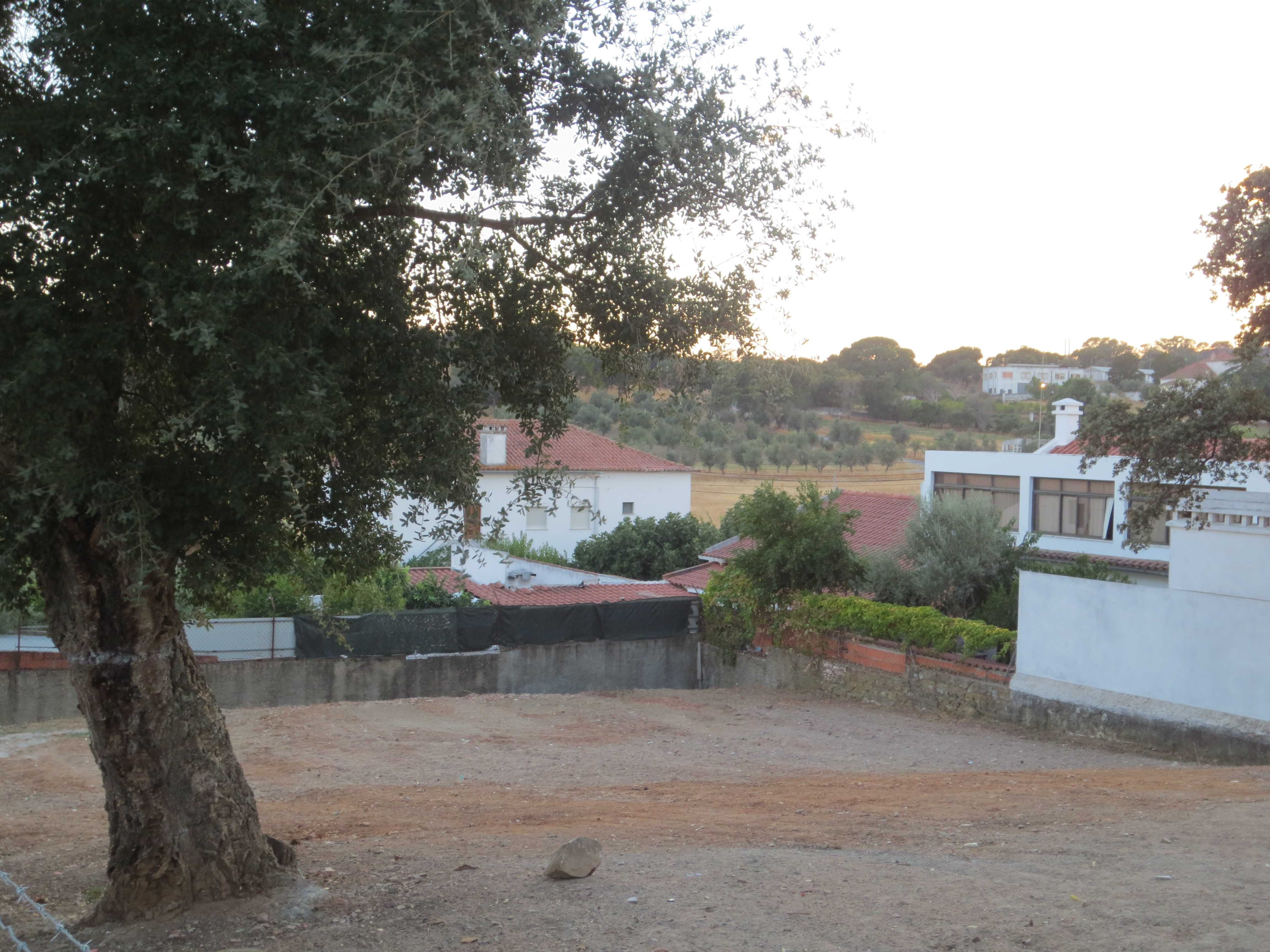 LOTE DE TERRENO URBANO para CONSTRUÇÃO em Évora (Torralva / Cartuxa)