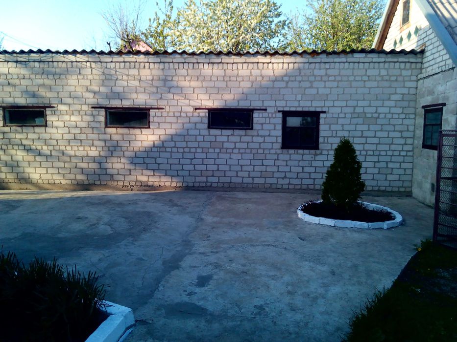 Продам будинок в смт Новомиколаївка (з/станція Верхньодніпровськ)