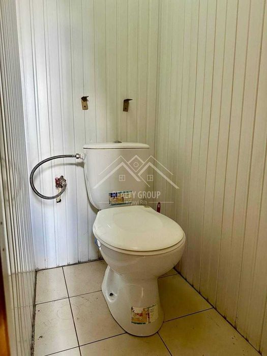 Продаж будинку з гаражем в Металургійному районі