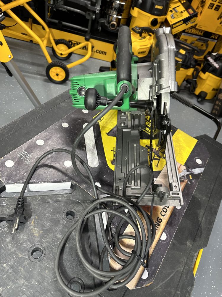 Дискова пилка Hitachi Hikoki C9U3 Циркулярная пила циркулярка