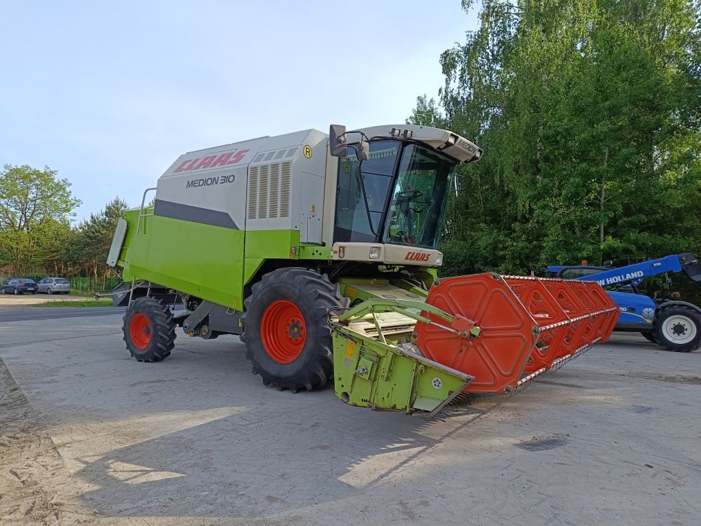 Claas mediaon 310 z 2008r jak tucano lexion New Holland John Tx TC