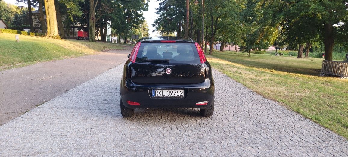 Fiat Punto 2018 przebieg 39400