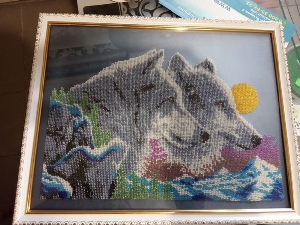 Картина волки и луна