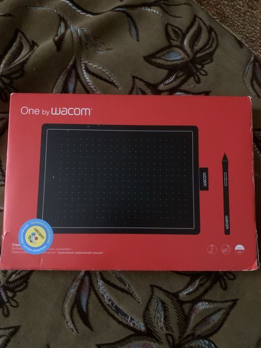Графічний планшет One by WACON M (CTL-672-N)