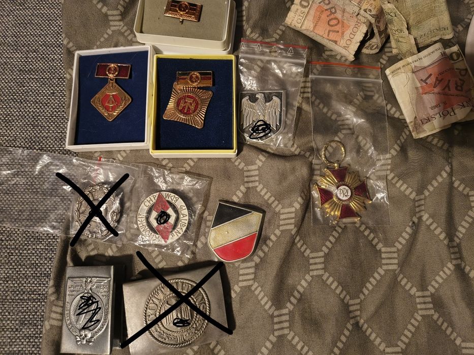 Odznaczenia NRD PRL banknoty niemieckie 3rzesza