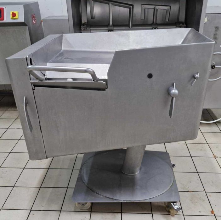 Kostkownica przemysłowa Ruhle do mięs i warzyw