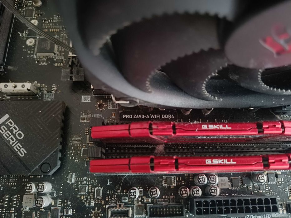 Zestaw i5 12600k, MSI z690 pro wi fi, 16 gb ram 3000mhz, rtx 3060 12gb