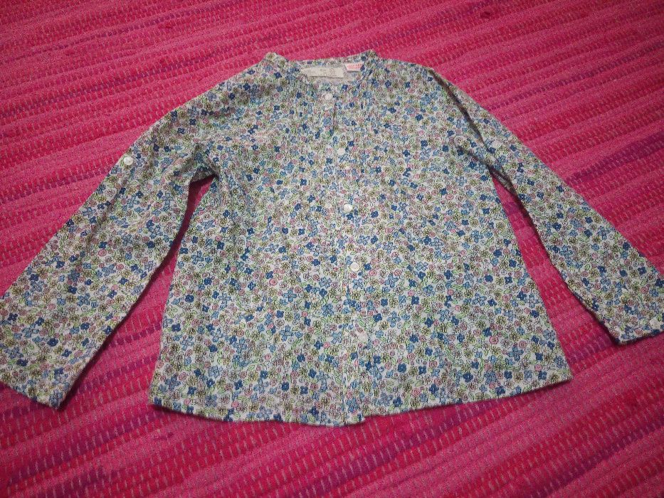 Camisa flores menina