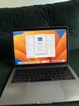 MacBook Pro 13” (2017) i5 / 8 GB RAM / 256 GB SSD