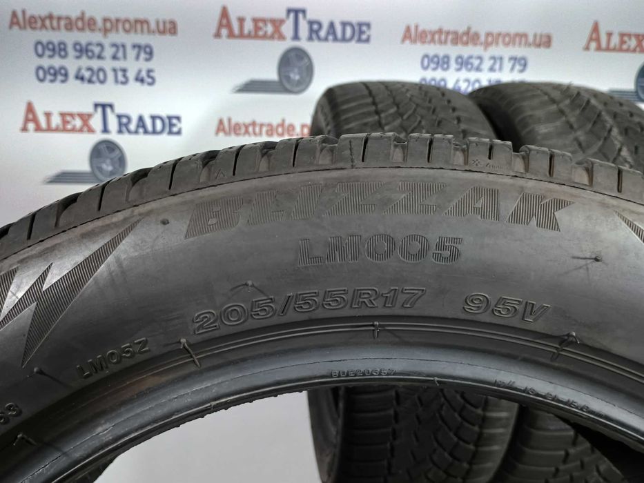 4 шт. 205/55 R17 Bridgestone Blizzak LM005 зимові шини бу, 2021 рік