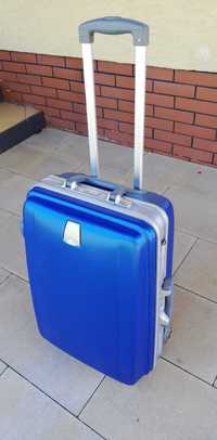 Walizka podróżna samolotowa bagaż podręczny kabinowa solidna kółka
