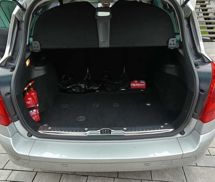 Peugeot 308SW 1.6HDI 2013