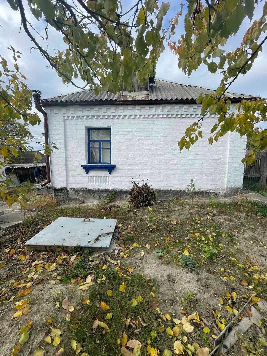 Продам будинок в місті Новоукраїнка
