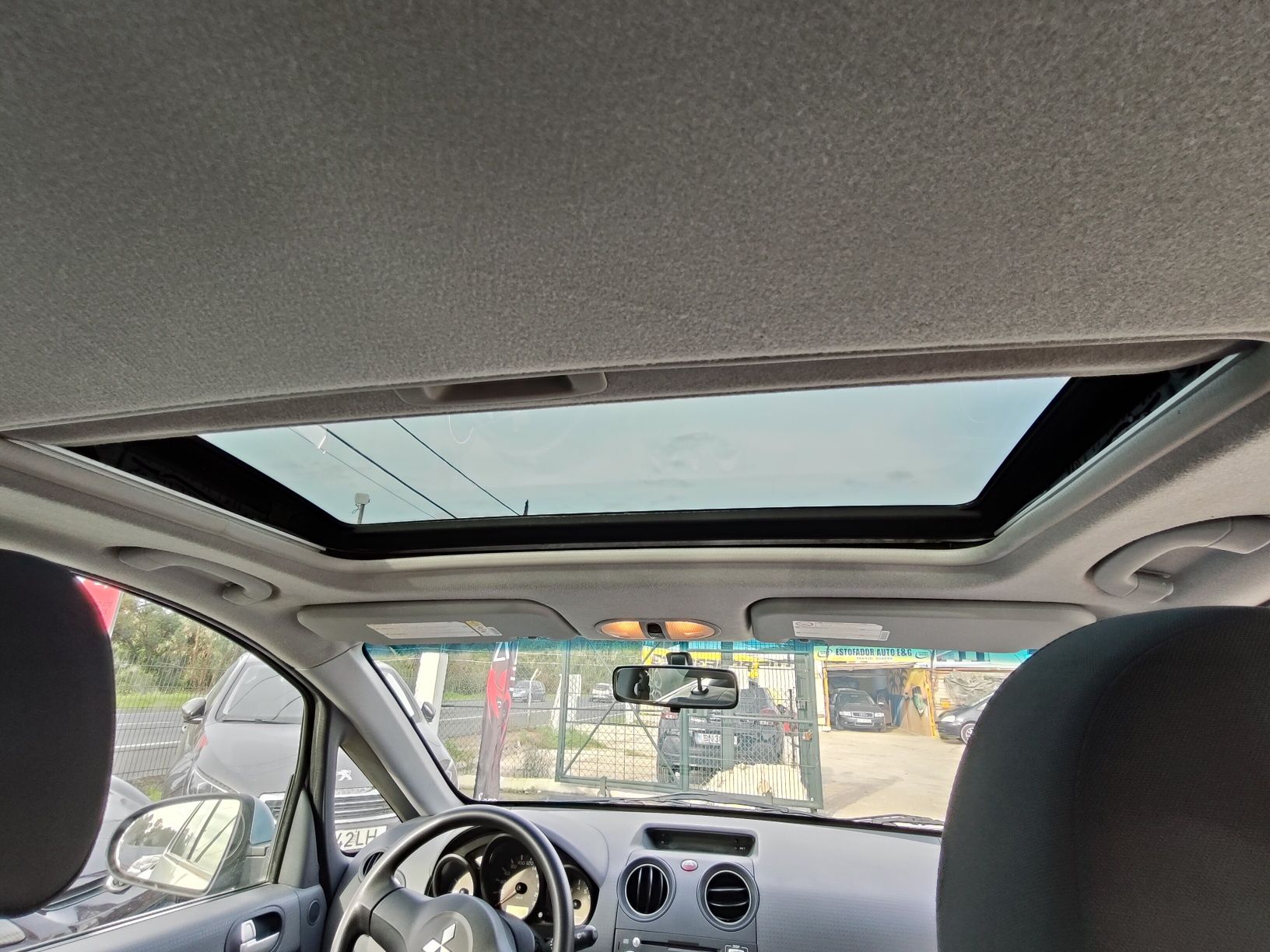 Mitsubishi Colt TOP TOP TOP