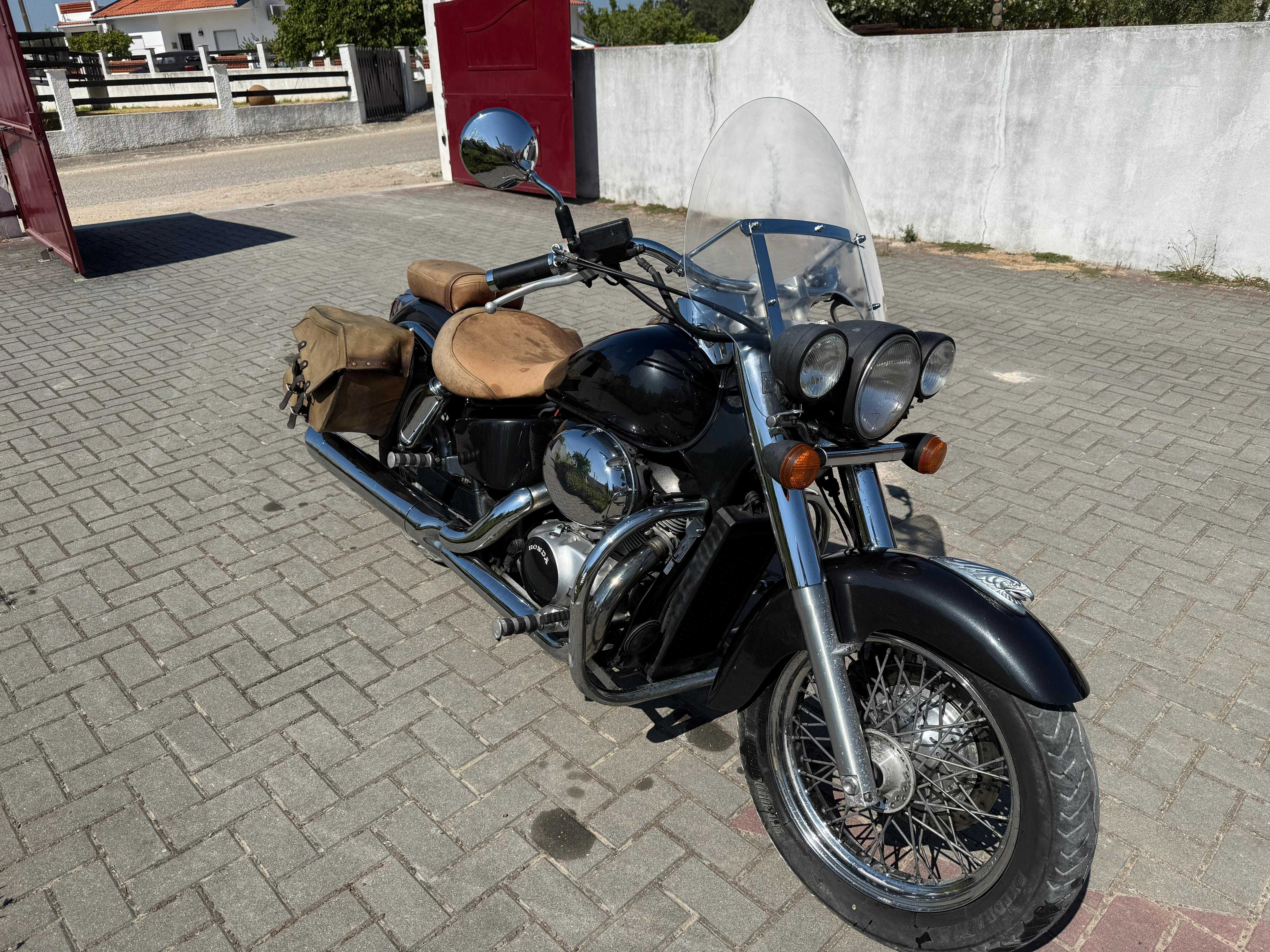 Honda Shadow 750