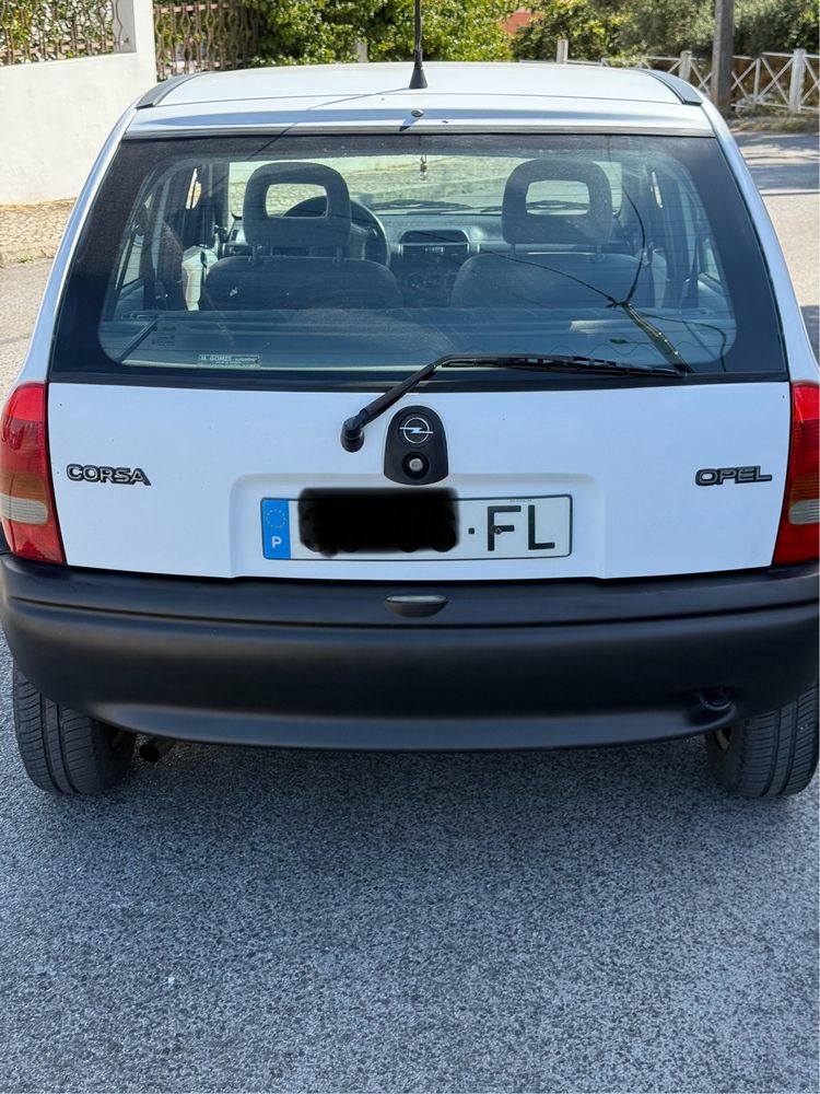 Opel corsa 1.2 Gasolina (impecavel)