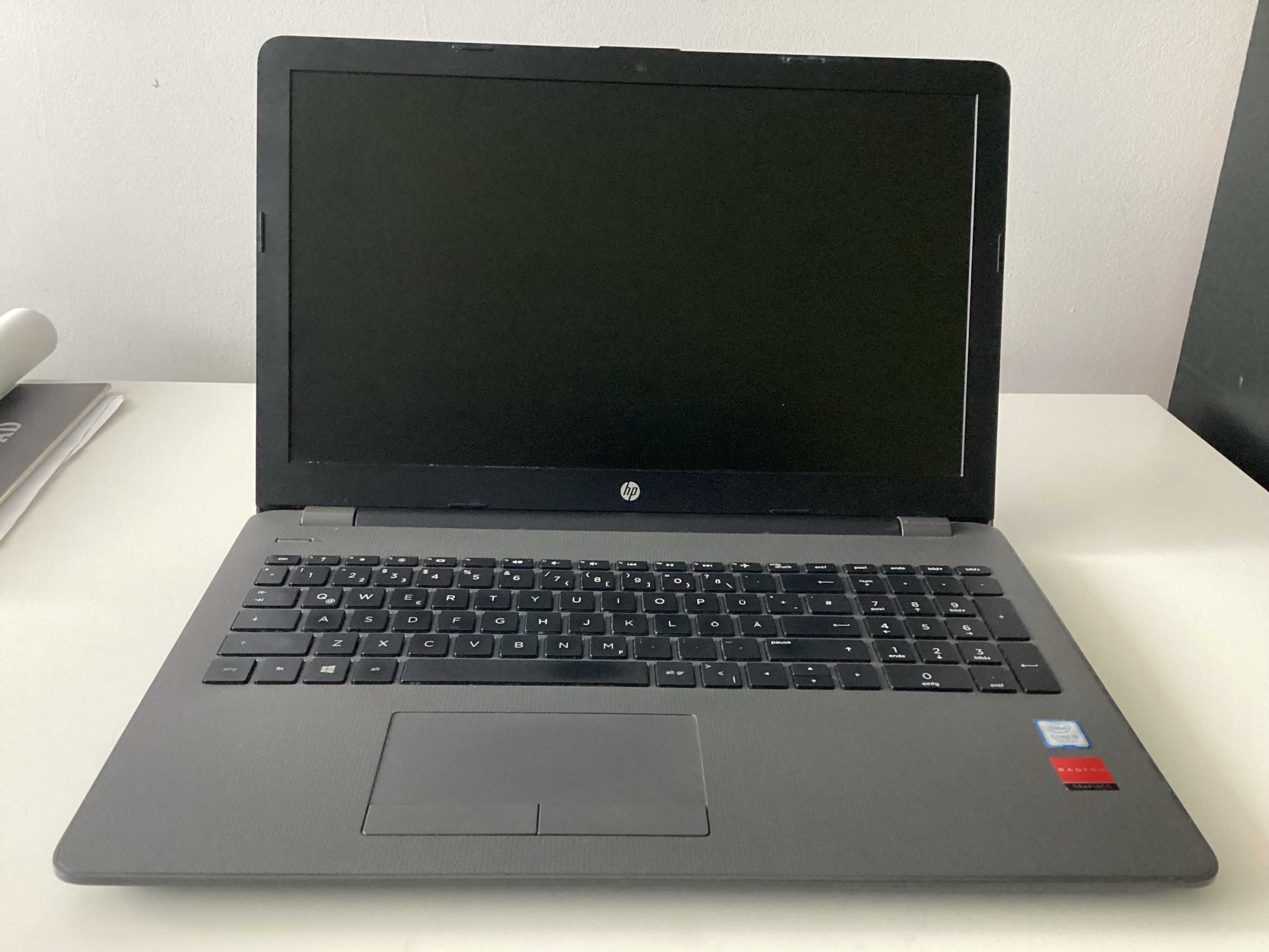 Hp 250 G6 15.6" Windows 10
