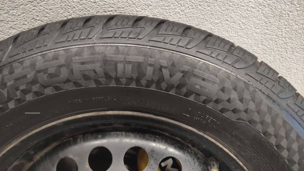 Opony zimowe wraz felgami