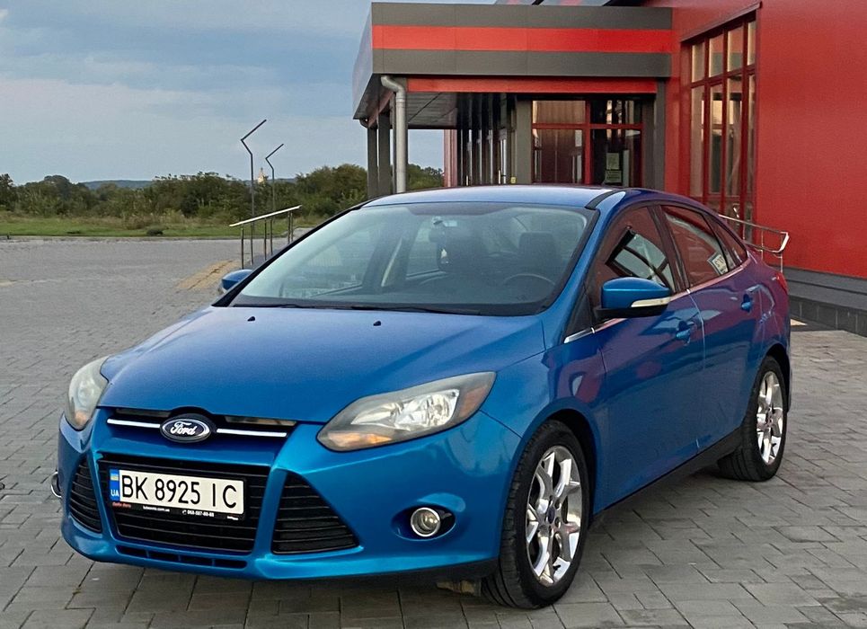 Ford Focus  Titanium  муз. с-ма "Sony"