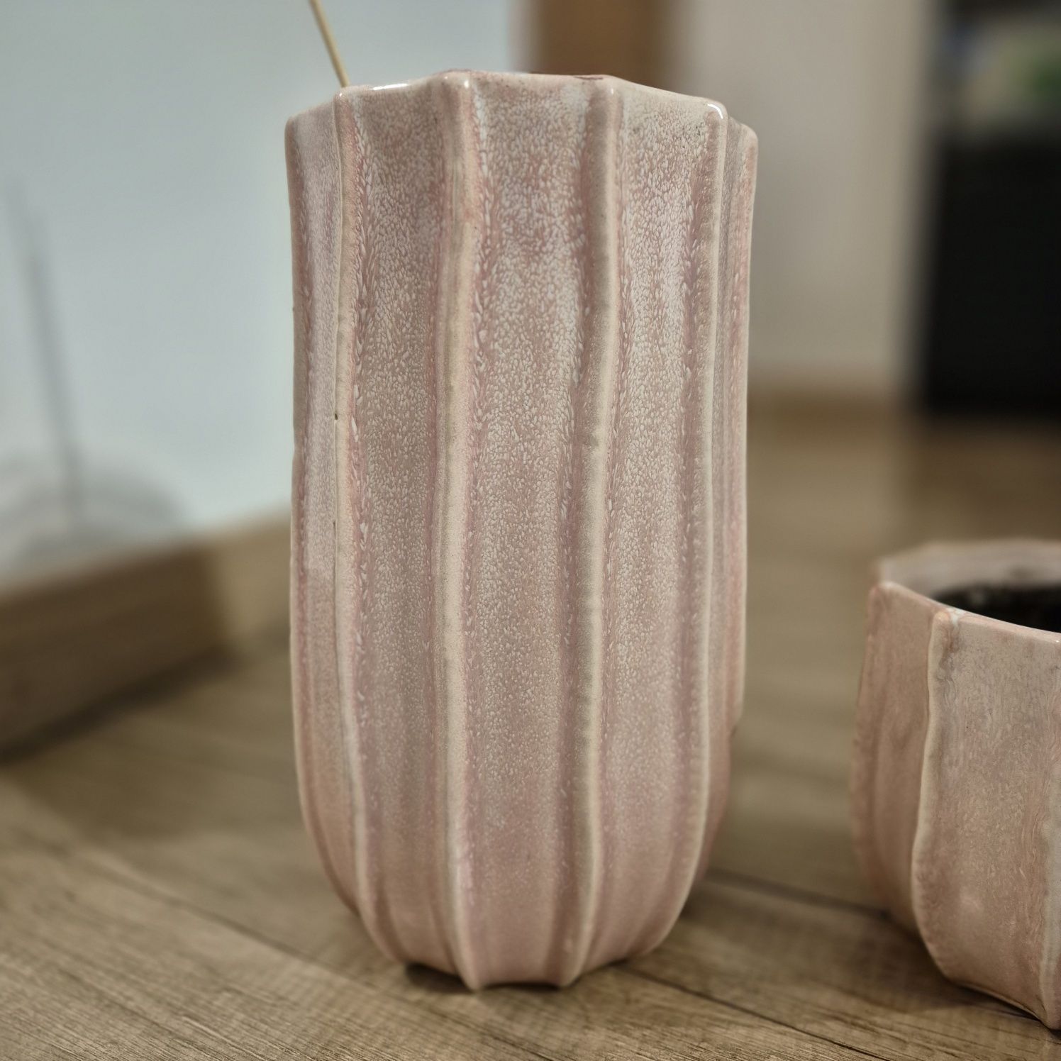 MNIEJSZA Osłonka na doniczkę handmade soft pink