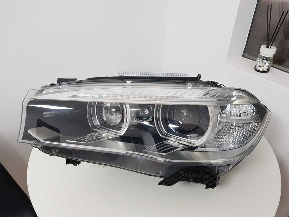 Reflektor ksenon z AHL lewy BMW Seria: X5 F15, X6 F16 nr mag. 0/682