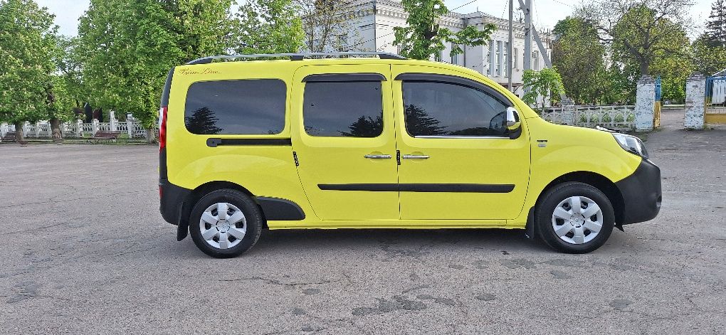 RENAULT Kangoo Maxi Individual