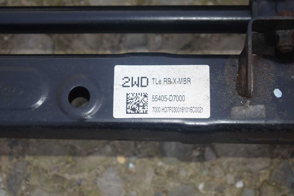 wózek sanki zawieszenia tył 2WD HYUNDAI TUCSON II 2015r.55405-D7000