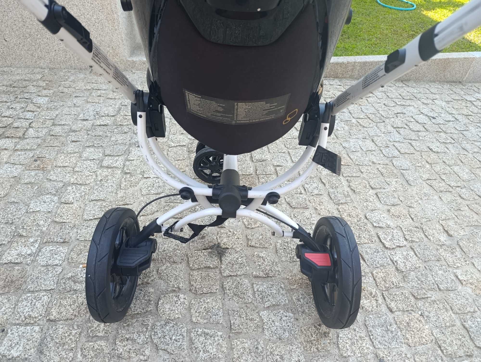 Carrinho de bebê