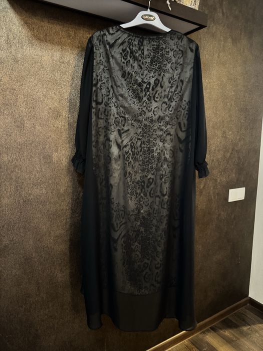 Шикарна сукня в леопардовому принті