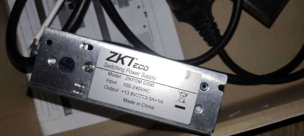Kontroler Centralka dostępu do drzwi karta RFID z LAN - ZKTeco C3-200