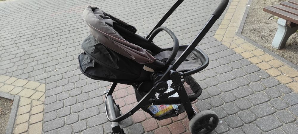 Wózek spacerowy Graco evo czarny