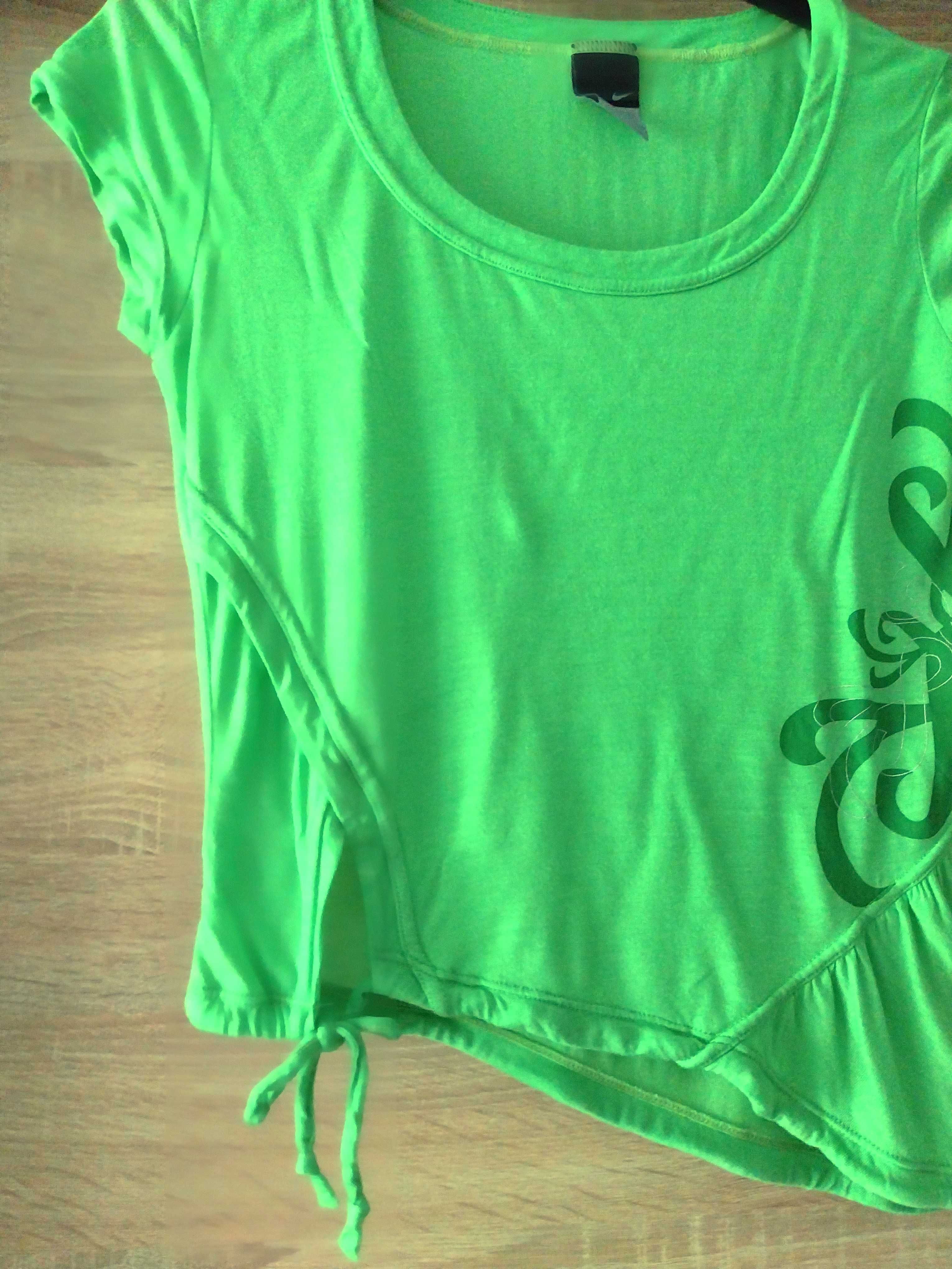 Nike, Świetna bluzka/t'shirt z kr. rękawkiem*rozm. M