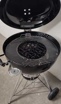 Вугільний гриль Weber Master Touch Premium 5775