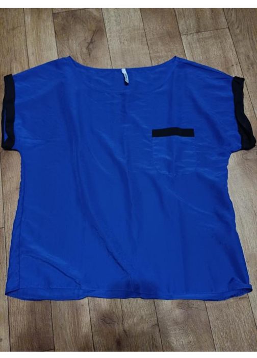 Нова медична блуза