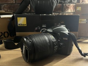 Aparat lustrzanka Nikon D3200 + obiektyw 18-105 VR torba