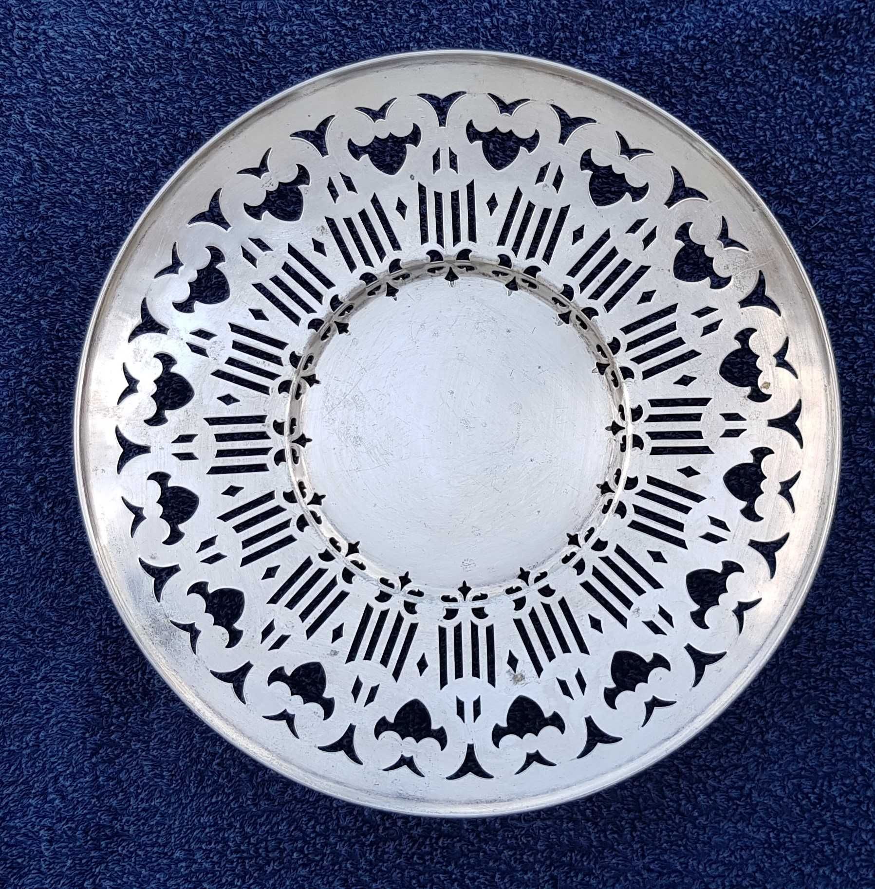 [75] patera GWP Co. Sheffield Design