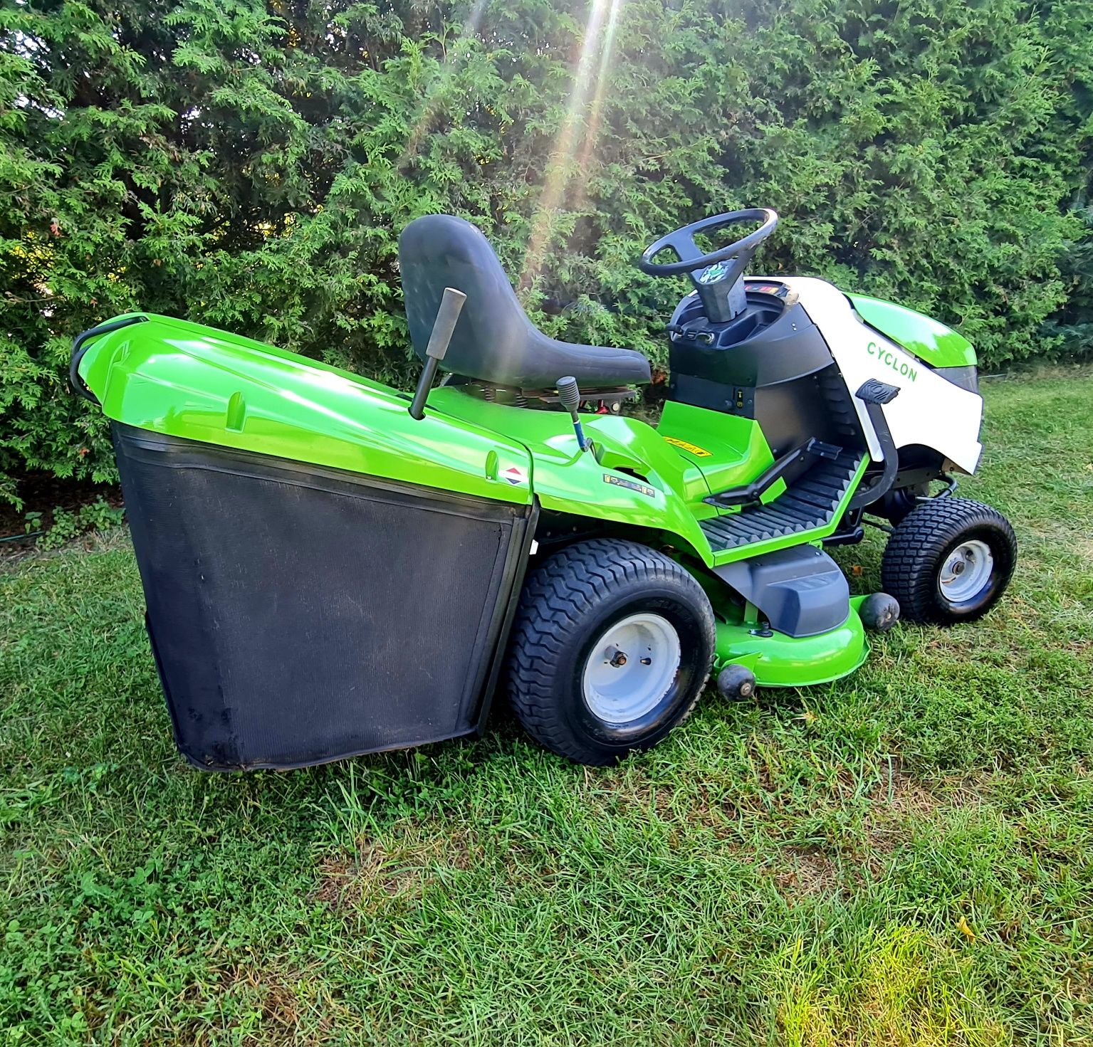 Traktorek kosiarka VIKING 17.5km briggs hydrostatic