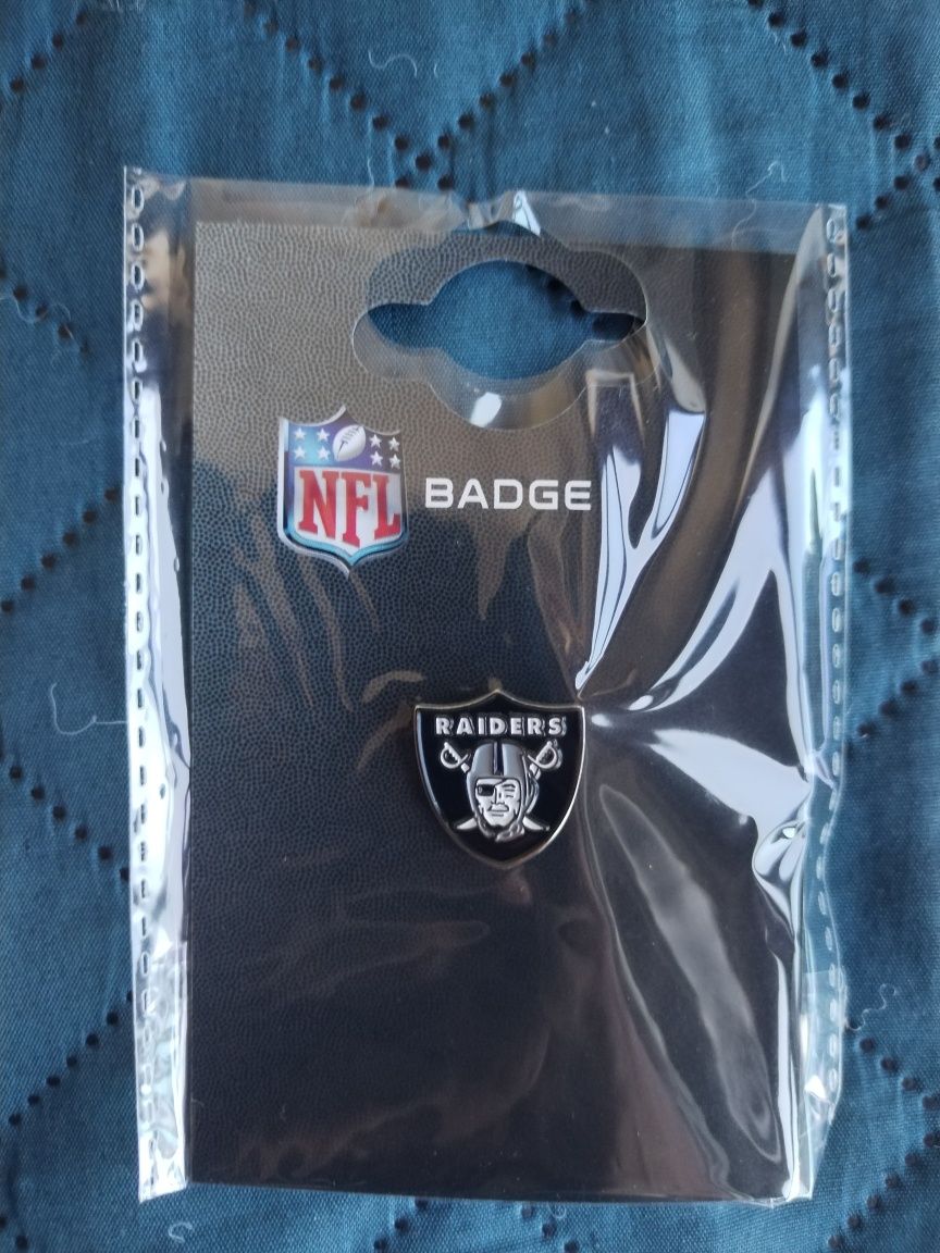 Coleção 9 pins badge NFL - futebol americano - raiders - cowboys