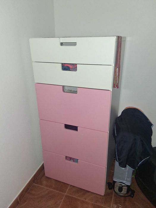 Cómoda quarto menina