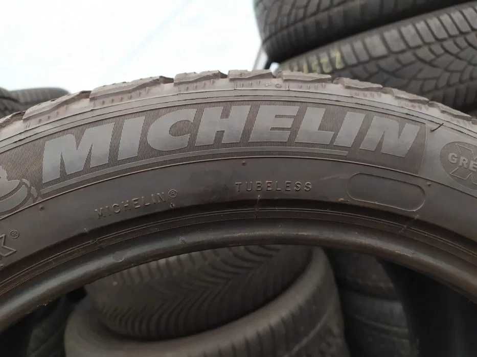 4 sztuki opony zimowe 265/40/19 295/35/19 Michelin