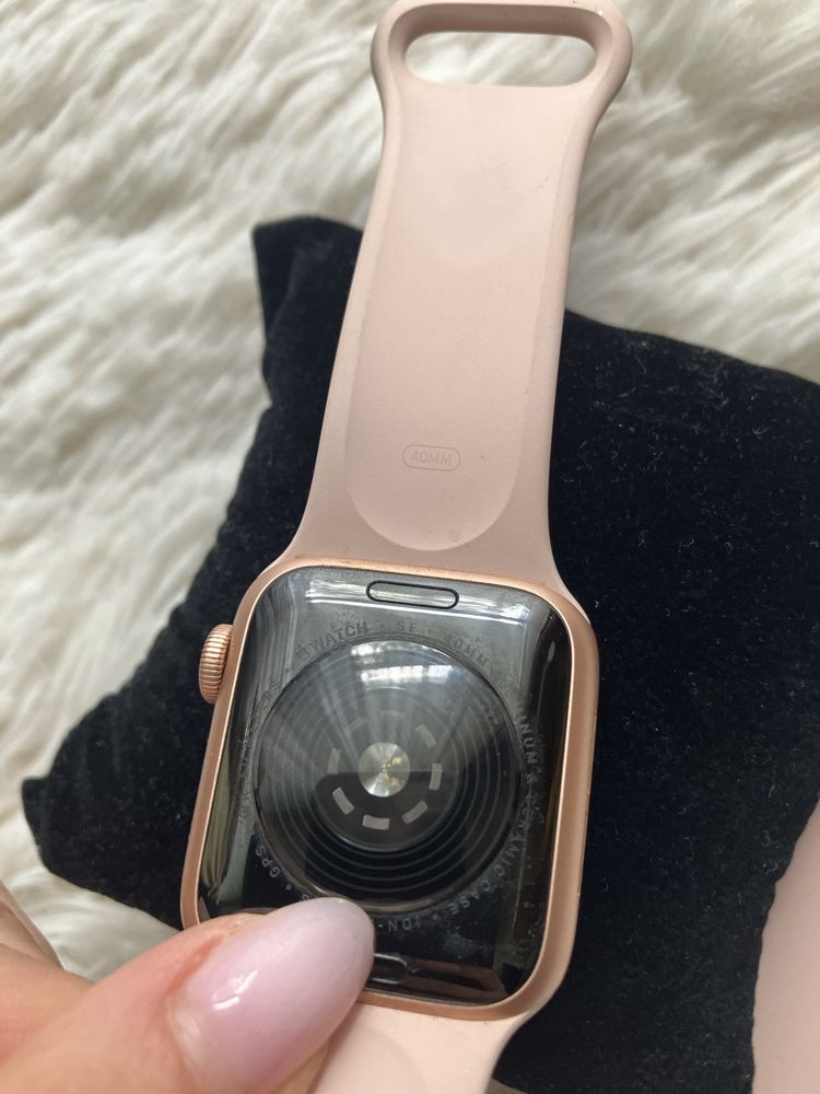 Apple Watch SE 40 mm