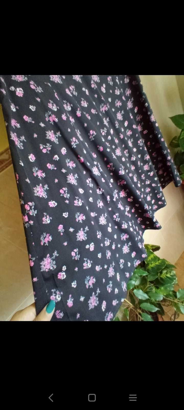 Vestido lindíssimo padrões rosas tamanho L