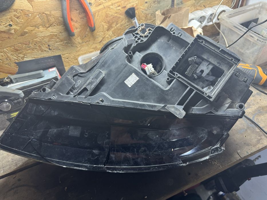 Lampa prawa audi a5