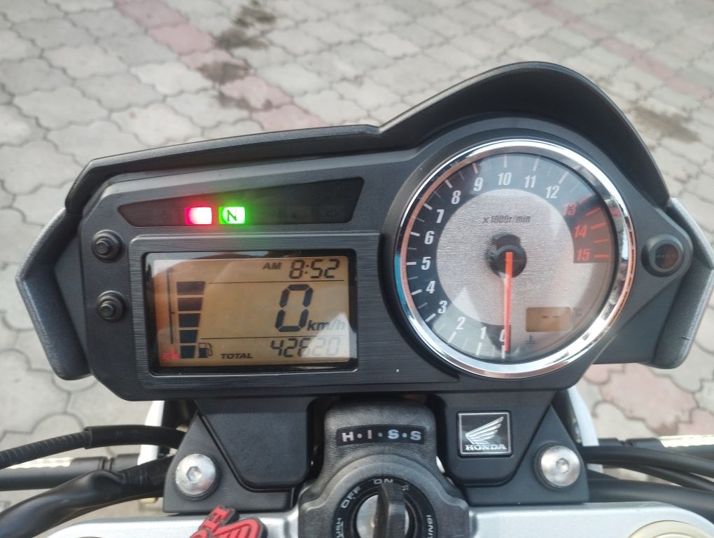 Продам Hornet 600