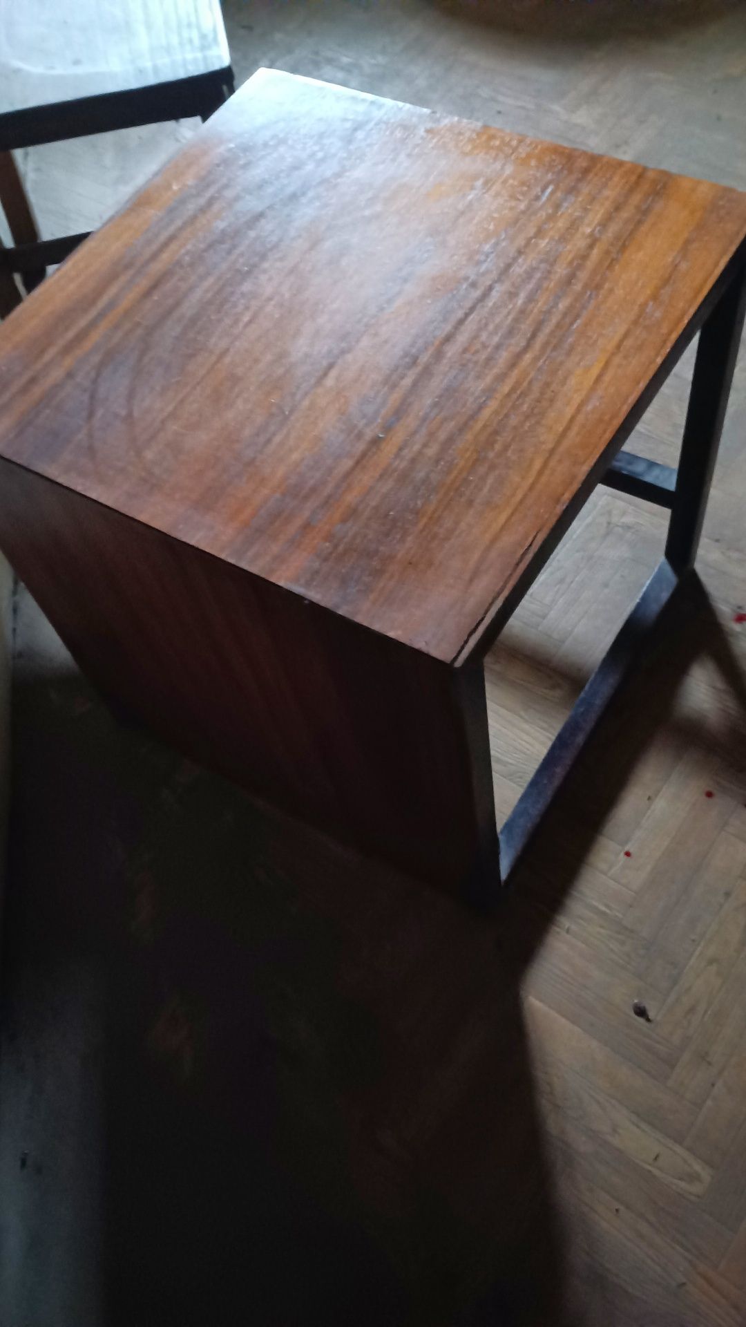 Mesa de apoio nova