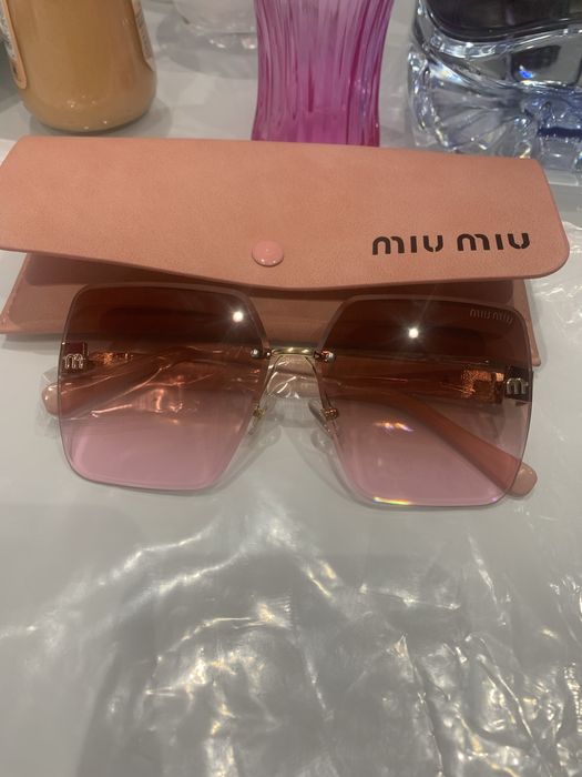 Oculos de sol miu miu